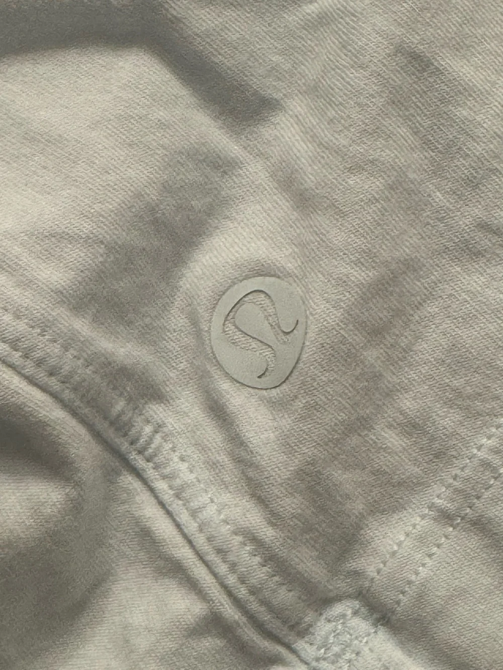 lululemon athletica Pale Blue Crewneck Crop Tee Sz 2